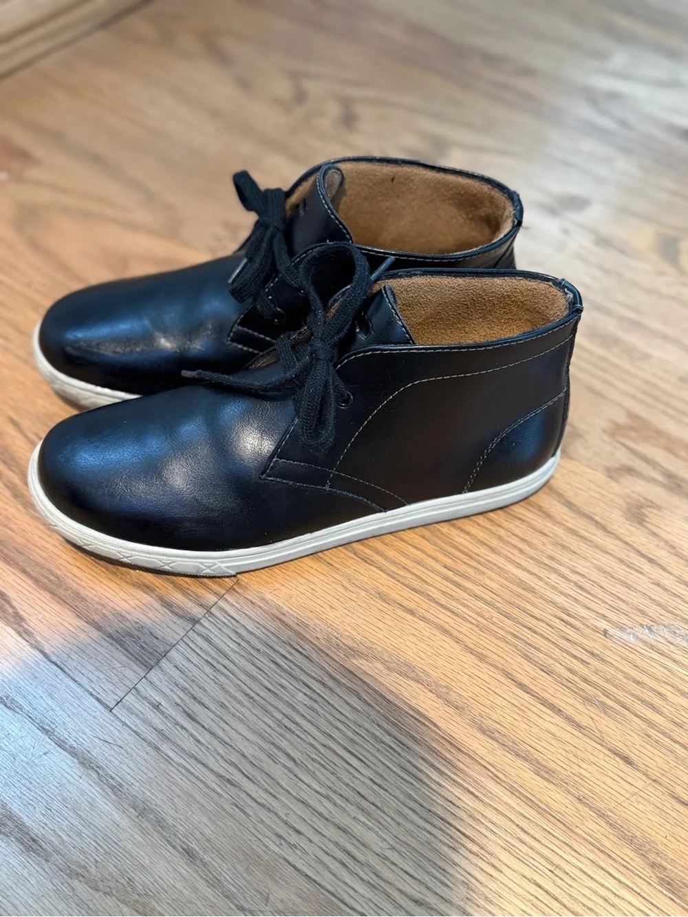 Florsheim Boys Black Boots, Size 5M, Leather, Worn Few Times, No box